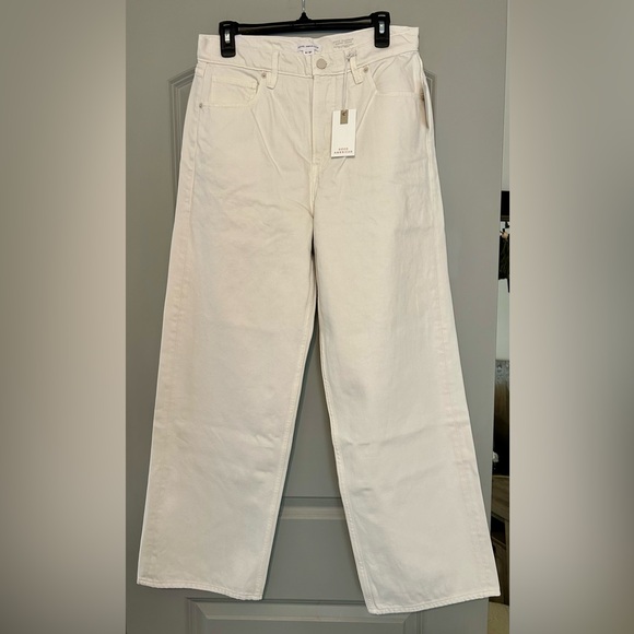 Good American Good Standard Baggy Jeans in Cloud White - Size 4/27 NWT - Picture 3 of 6
